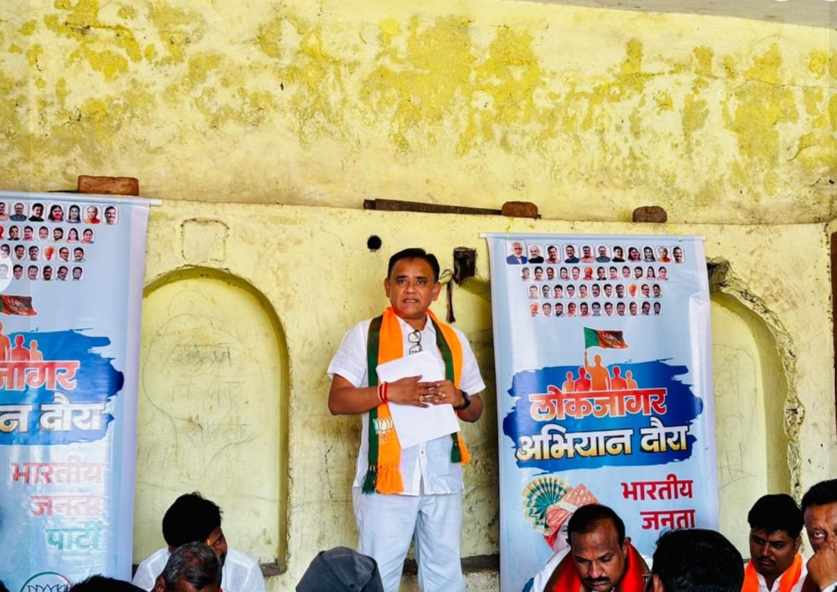 लोकजागर अभियान दौऱ्यानिमित्त हयातनगर व खांडेगाव सर्कल येथे बैठक उत्साहात संपन्न झाली.